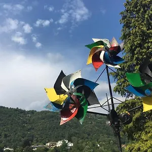Le Girandole , Côme Italie