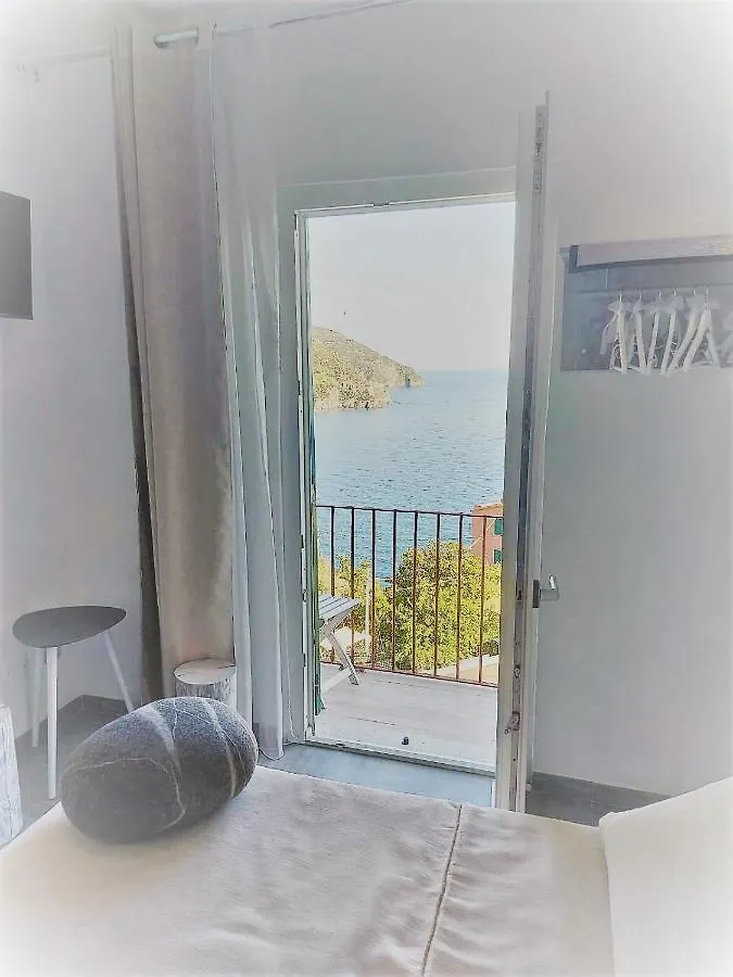 Hotel Amare Il Mare Affittacamere E Appartamenti Corniglia