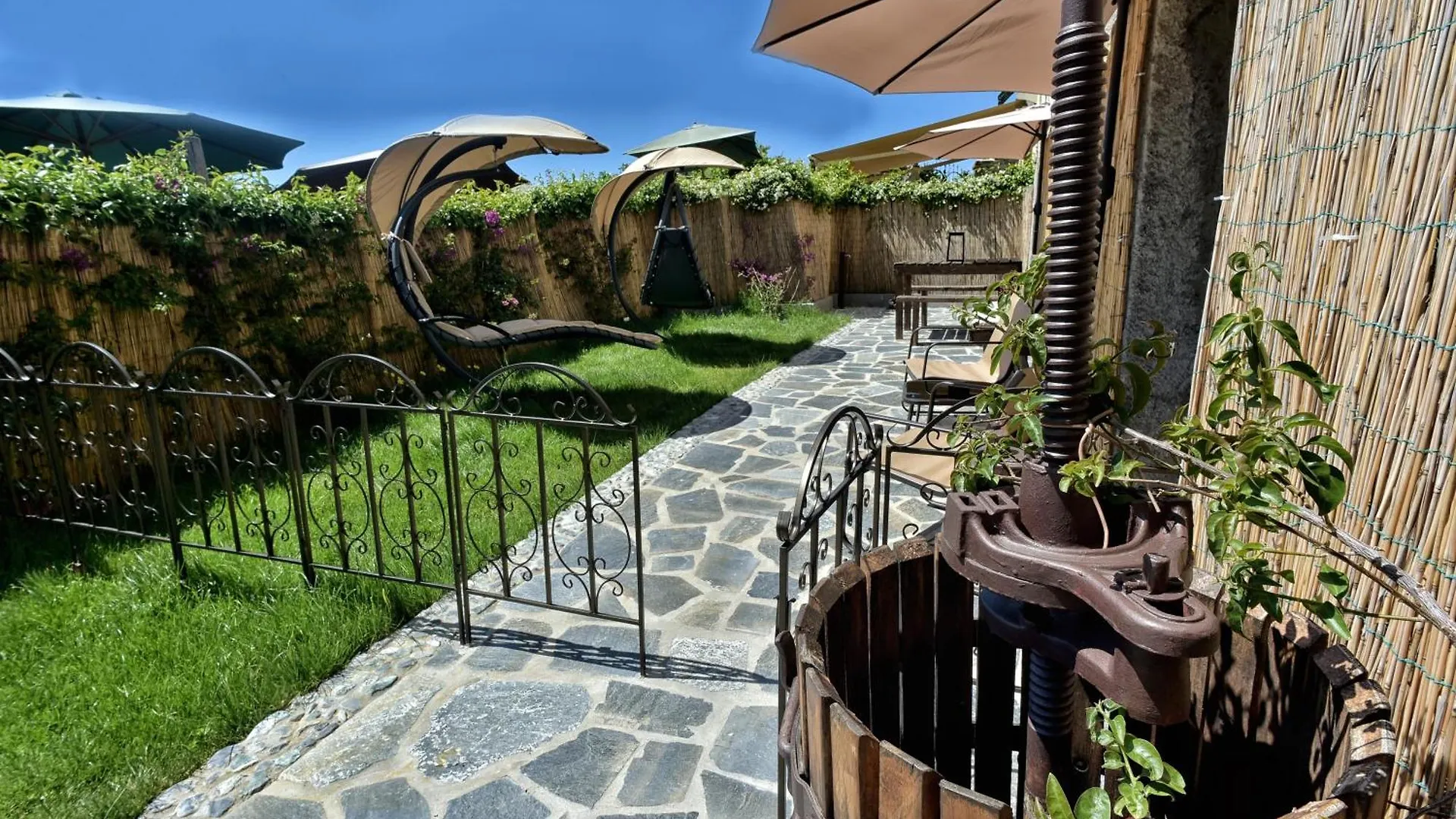 Amare Il Mare Affittacamere E Appartamenti Corniglia Hotel